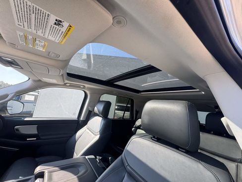 Used 2025 Ford Expedition Max Active image 23