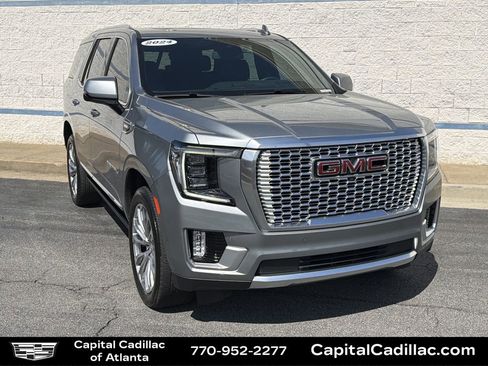 Used 2024 GMC Yukon Denali w/ Max Trailering Package image 1
