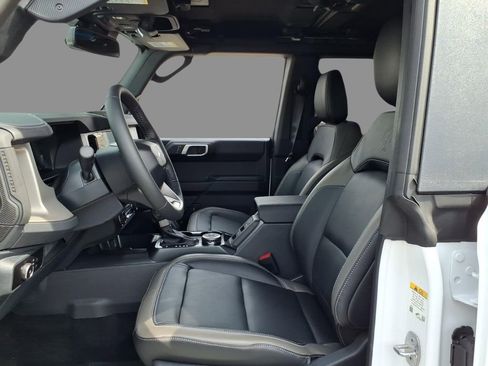 New 2026 Ford Bronco Outer Banks image 18