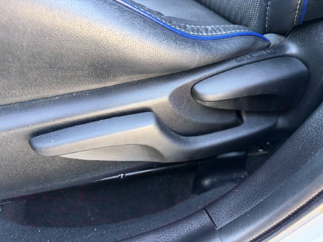 Used 2017 Toyota Corolla SE FWD image 23