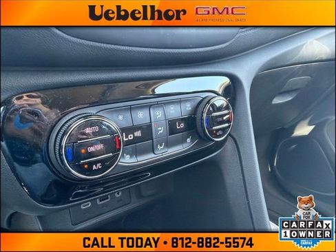 Used 2022 Buick Encore GX Essence w/ Experience Buick Package AWD/4WD image 28