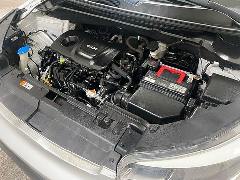 Used 2019 Kia Soul image 16