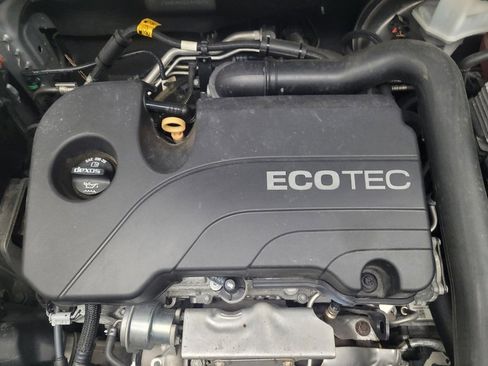 Used 2018 GMC Terrain SLE w/ Driver Convenience Package image 30