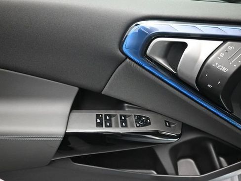 New 2026 BMW X3 xDrive30i w/ Premium Package AWD/4WD image 18