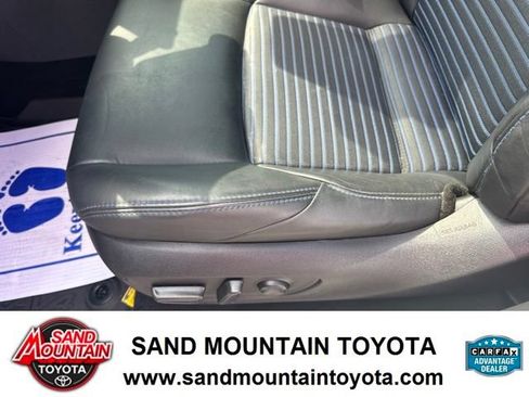 Used 2024 Toyota RAV4 XSE AWD/4WD image 16