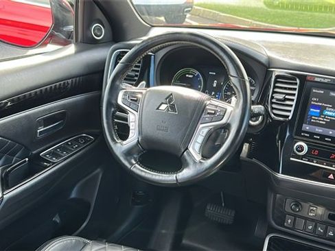 Used 2022 Mitsubishi Outlander GT image 26