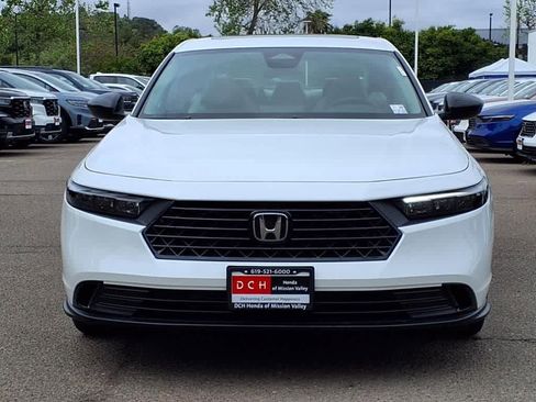 New 2025 Honda Accord SE image 2