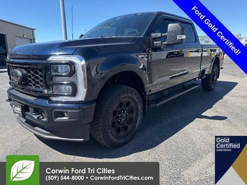 Used 2025 Ford F350 XLT w/ Black Appearance Package AWD/4WD image 5