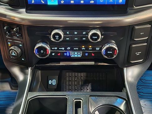 Used 2023 Ford F150 Raptor AWD/4WD image 37