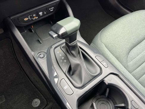 Used 2025 Kia K4 EX image 21