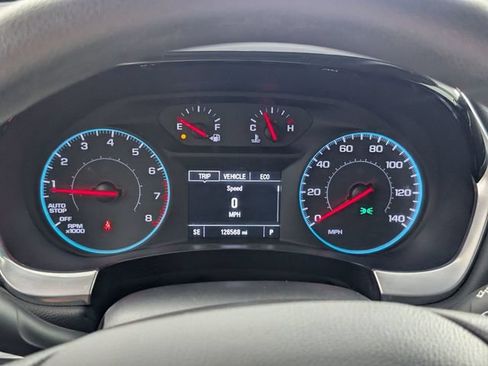 Used 2020 Chevrolet Traverse LS w/ LPO, Blackout Package FWD image 16