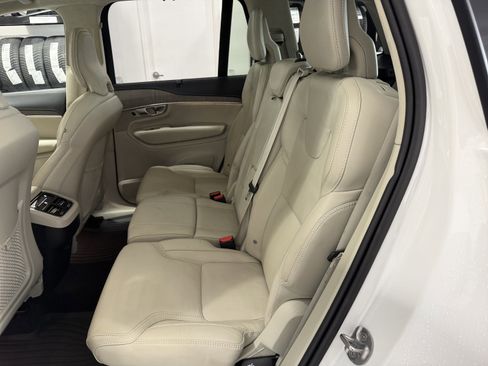 Used 2023 Volvo XC90 B6 Ultimate w/ Lounge Package AWD/4WD image 27
