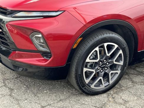 Used 2023 Chevrolet Blazer RS FWD image 7