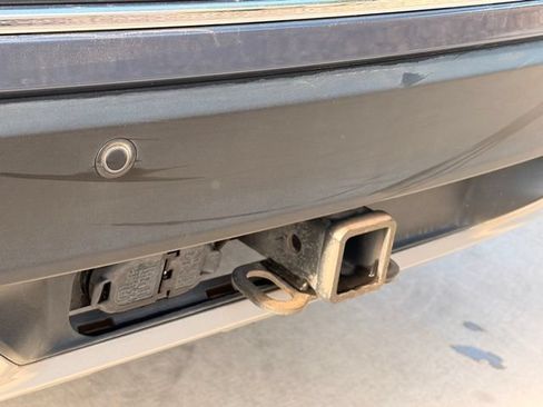 Used 2021 Ford Explorer Limited w/ Equipment Group 301A AWD/4WD image 9