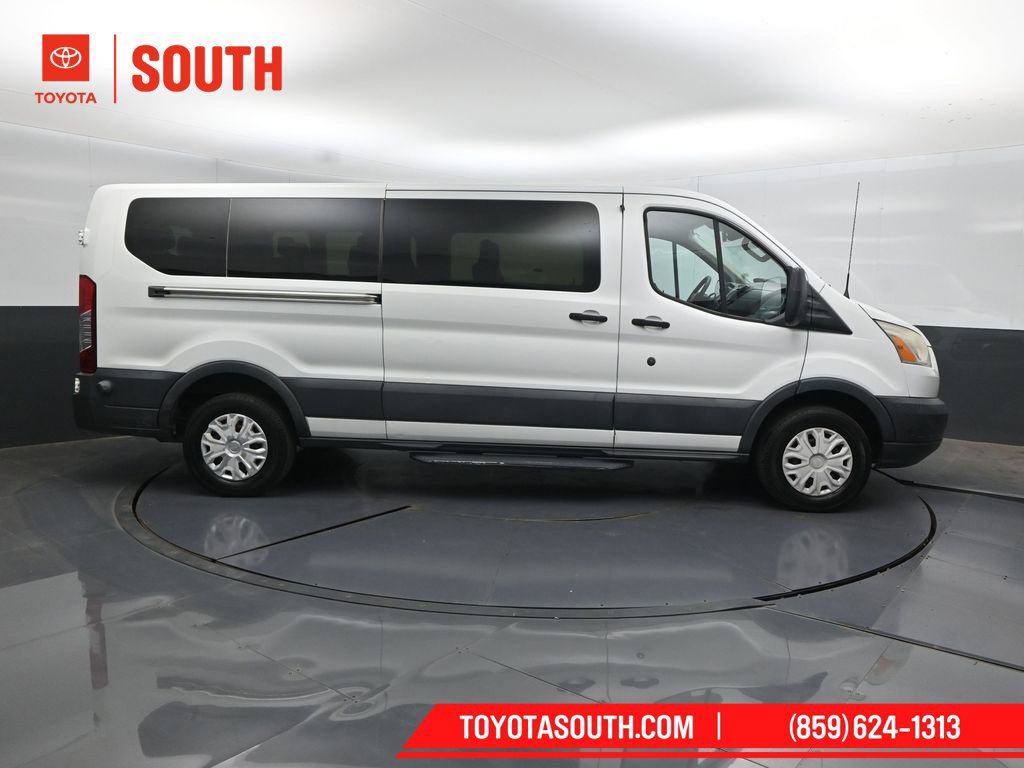 Used 2015 Ford Transit 350 XLT RWD image 3