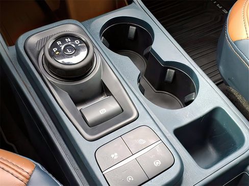 Used 2022 Ford Maverick Lariat w/ Lariat Luxury Package image 14