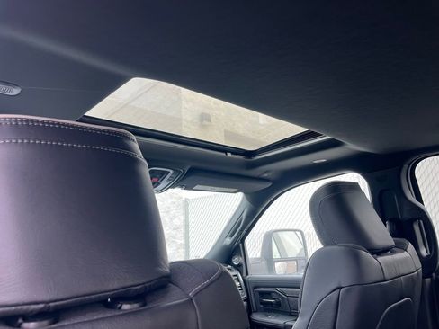 New 2026 RAM 3500 Limited AWD/4WD image 38