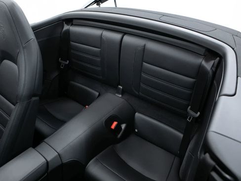 Certified 2024 Porsche 911 Carrera RWD image 32