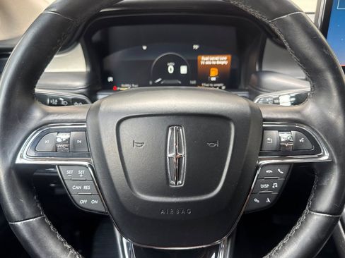 Used 2021 Lincoln Nautilus FWD w/ Equipment Group 101A image 24