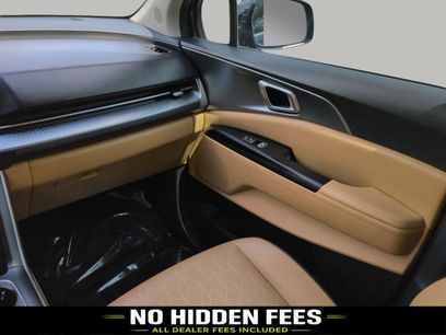 Certified 2023 Kia Carnival LX