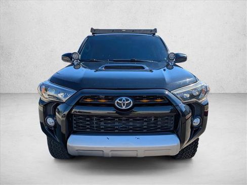 Used 2018 Toyota 4Runner TRD Off-Road image 2