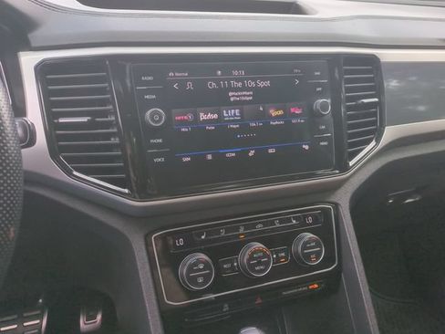Used 2023 Volkswagen Atlas SEL Premium AWD/4WD image 35