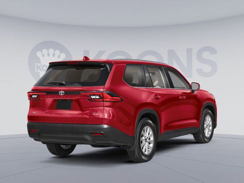 New 2026 Toyota Grand Highlander AWD Hybrid image 2