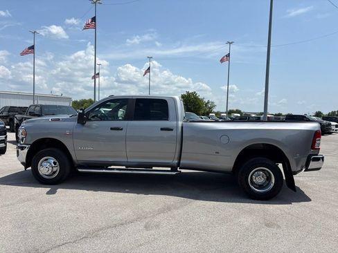 Used 2024 RAM 3500 Big Horn AWD/4WD image 42