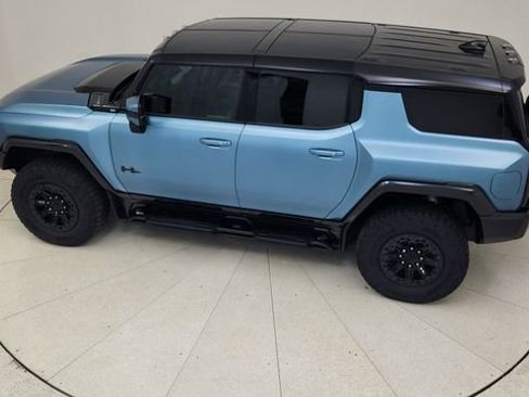 Used 2024 GMC Hummer EV 3X w/ Omega Edition image 79