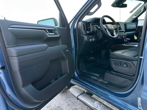 New 2026 GMC Sierra 1500 Elevation w/ Elevation Premium Package image 19