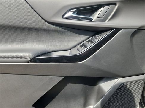 Used 2025 Chevrolet Equinox LT w/ Midnight Edition image 21