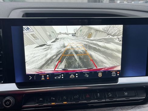 Certified 2024 Chevrolet Silverado 1500 LTZ w/ LTZ Premium Package image 15