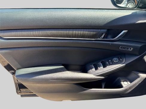 Used 2019 Honda Accord EX-L image 19