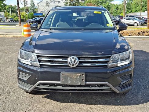 Used 2019 Volkswagen Tiguan SEL AWD/4WD image 2