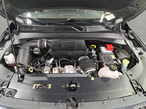 Certified 2023 Jeep Compass Latitude AWD/4WD image 28