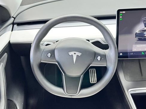 Used 2025 Tesla Model Y Performance AWD/4WD image 25