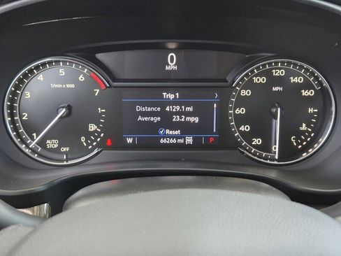 Used 2019 Cadillac XT4 Premium Luxury w/ Driver Assist Package AWD/4WD image 27