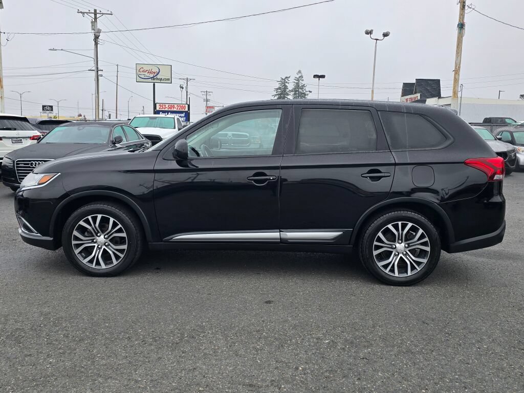 Used 2018 Mitsubishi Outlander ES FWD image 9
