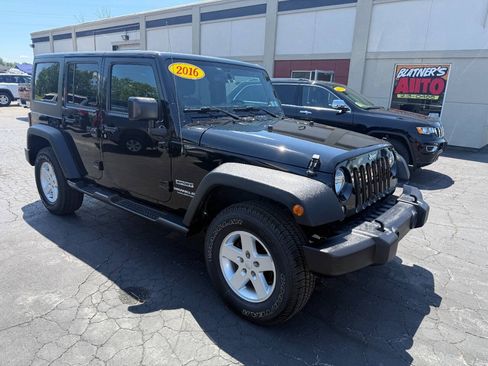 Used 2016 Jeep Wrangler Unlimited Sport w/ Quick Order Package 24S AWD/4WD image 1