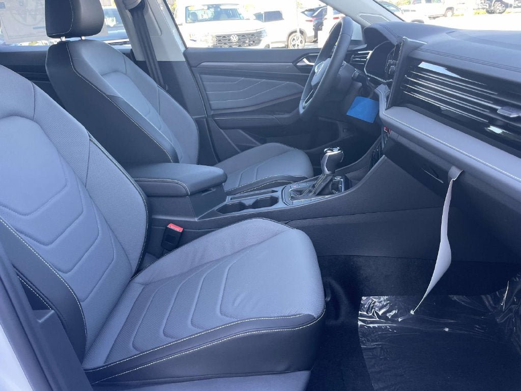 New 2027 Volkswagen Jetta SEL FWD image 8