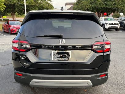 Used 2025 Honda Pilot EX-L