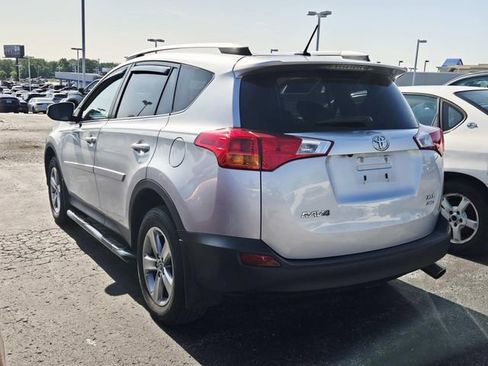 Used 2015 Toyota RAV4 XLE AWD/4WD image 3