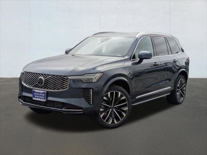 New 2026 Volvo XC90 B6 Plus w/ Protection Package Premier