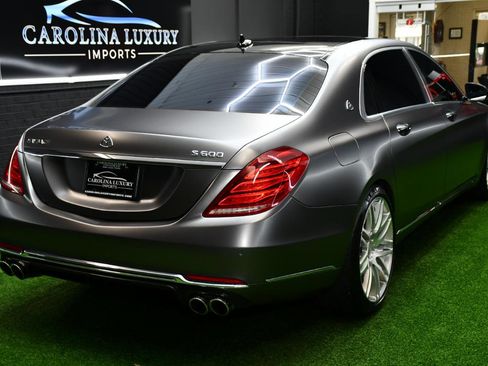 Used 2016 Mercedes-Benz Maybach S 600 image 4