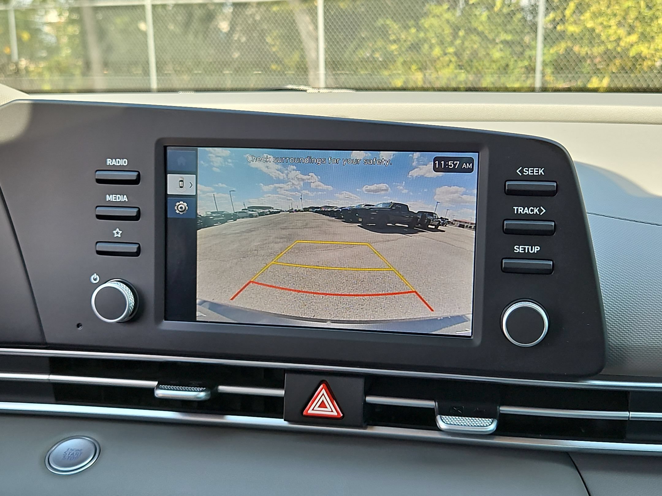 Used 2025 Hyundai Elantra Sport FWD image 18