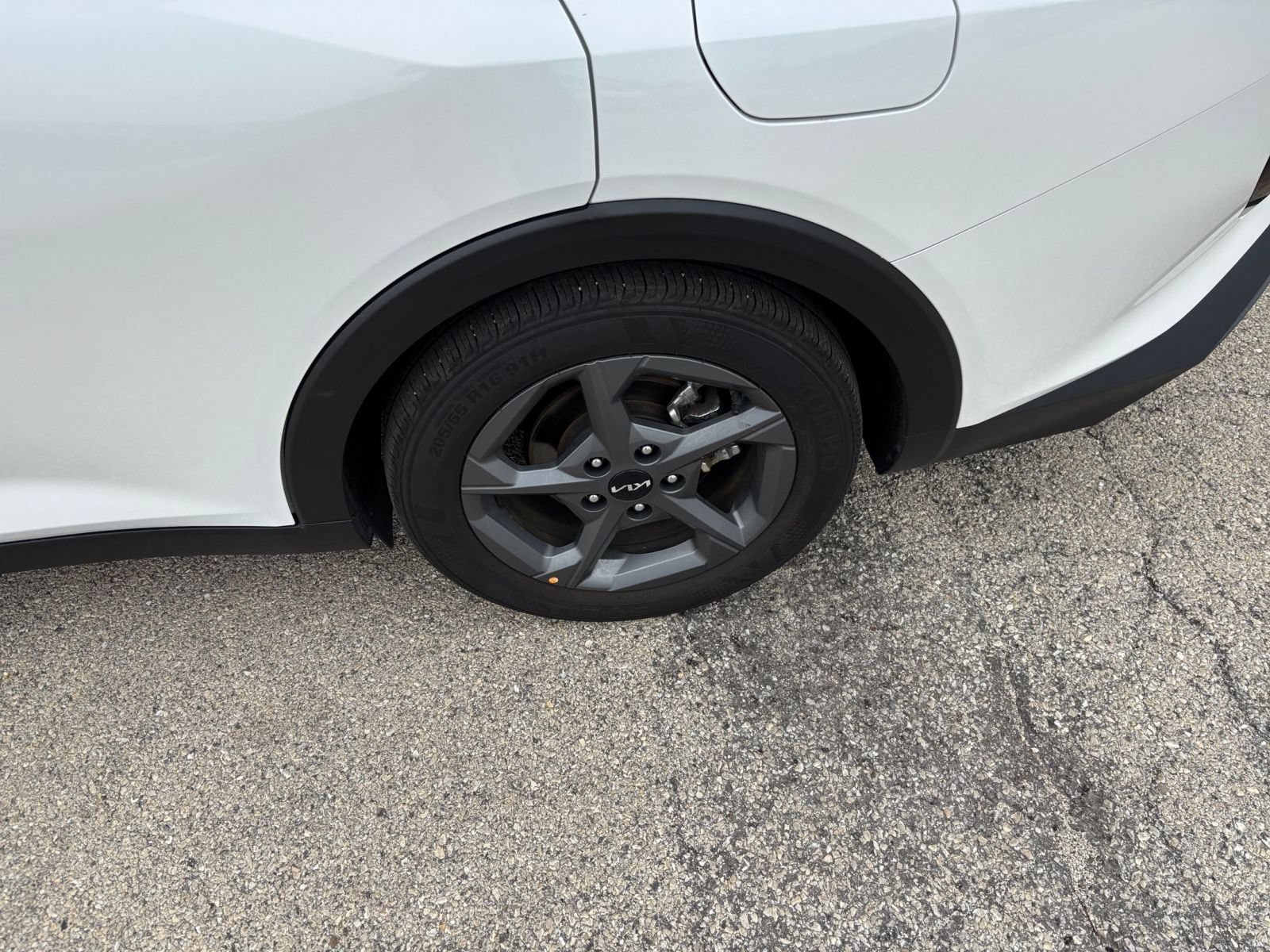 Used 2025 Kia K4 FWD image 27