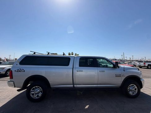 Used 2017 RAM 2500 SLT AWD/4WD image 12