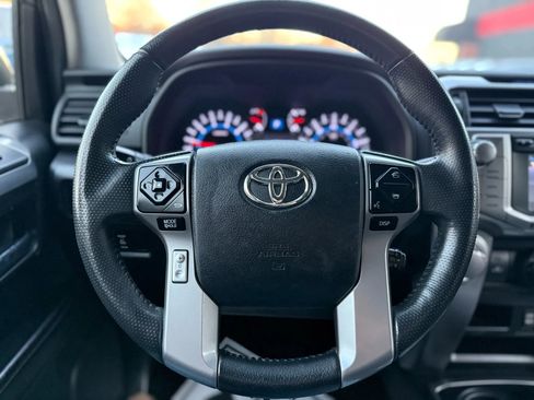 Used 2017 Toyota 4Runner SR5 image 29