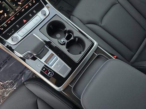 New 2026 Audi Q7 3.0T Premium Plus AWD/4WD image 28