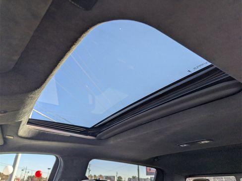 Used 2024 GMC Sierra 1500 Denali Ultimate image 14